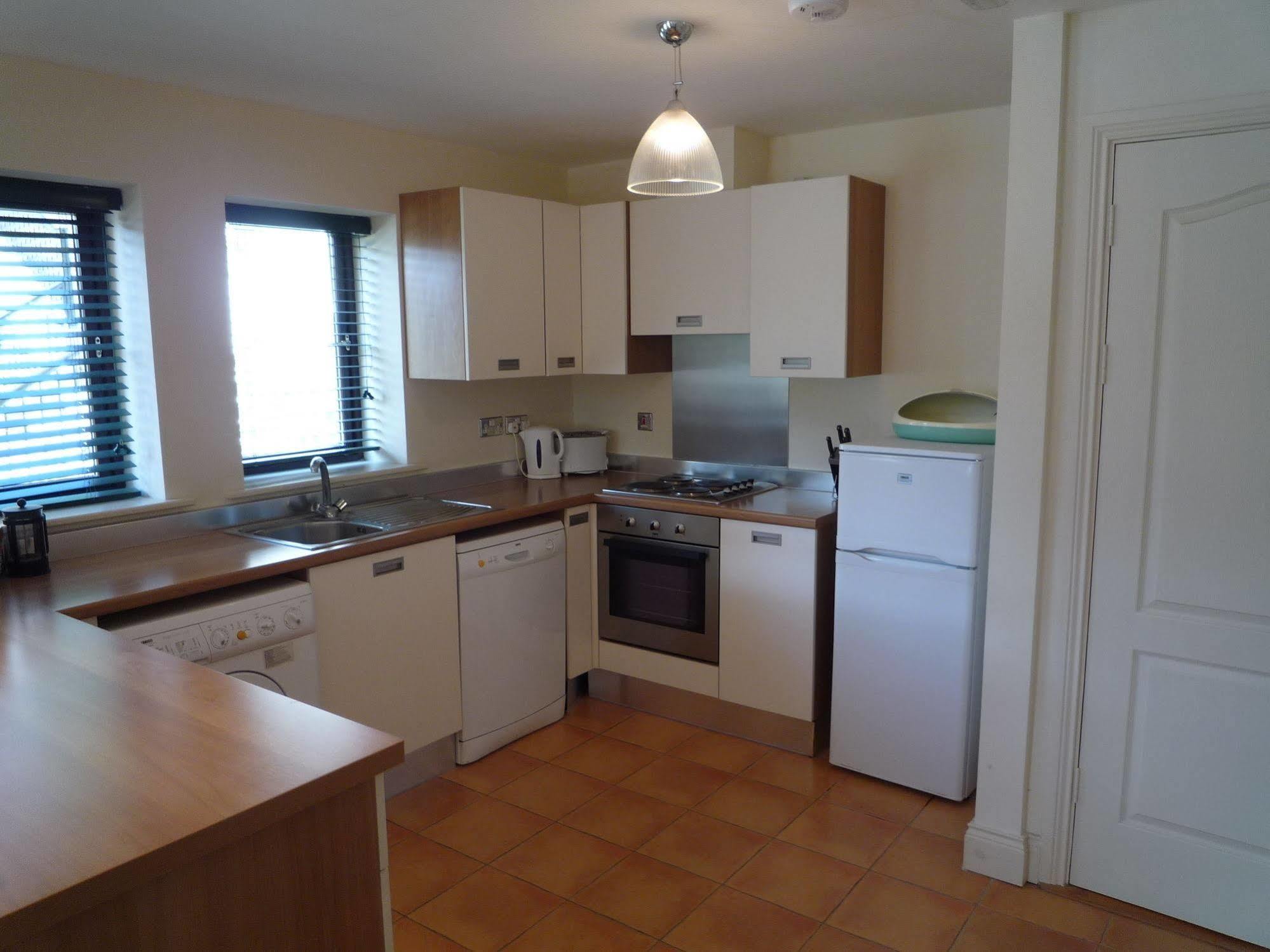 The Grove Lodge Guesthouse Киллорглин Экстерьер фото